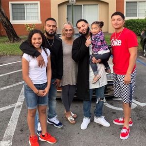 Meet your Posher, Frank